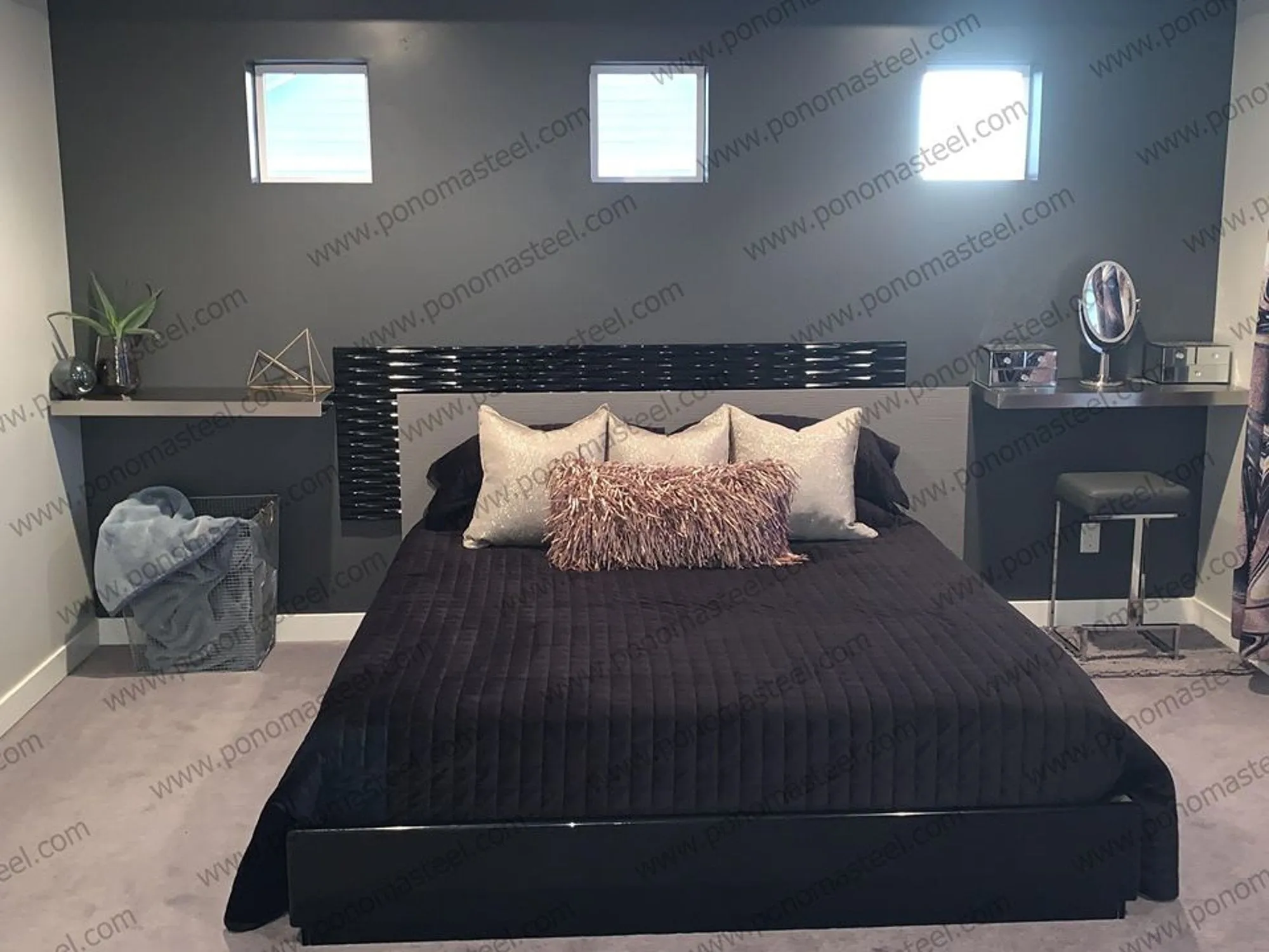 Metal shelves 57"- 62" (cm. 135 - 157.5) made-to-order floating shelves Ponoma®
